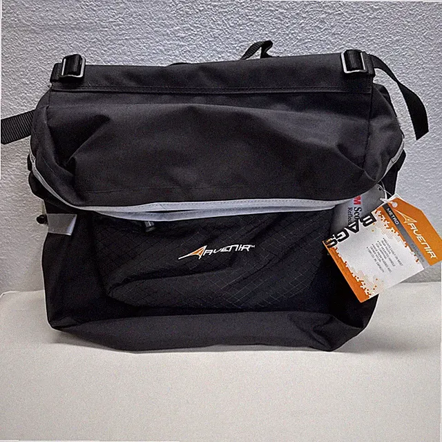 AVENIR Metro Bicycle Rear Saddle Bags Panniers Commute Tour NEW! 1380 Cu. In.