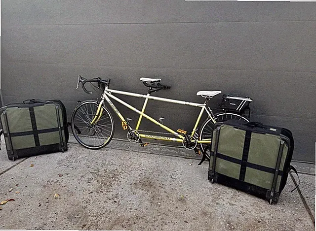 Co-Motion Speedster Tandem Bicycle S&S Couplers Breakaway With Travel Cases