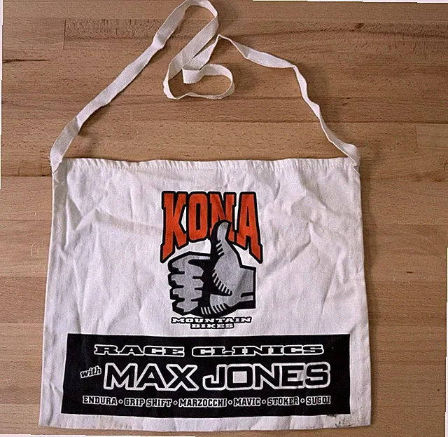 Kona Mountain Bikes Musette Tour de France Feed Bag Cycling Bike 13x11"