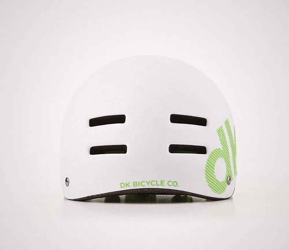 New DK Synth BMX Bicycle Helmet WHITE S/M Small-Medium Skate Park Bike