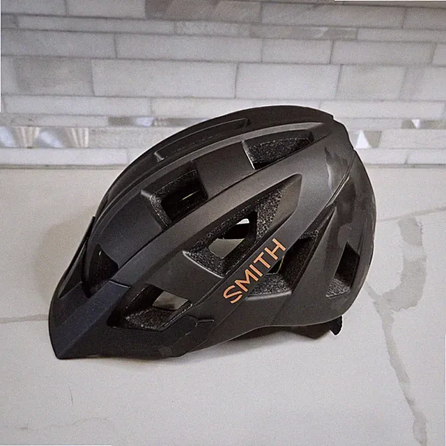Smith Venture MIPS Mountain Bike Helmet Black Medium Good Condition