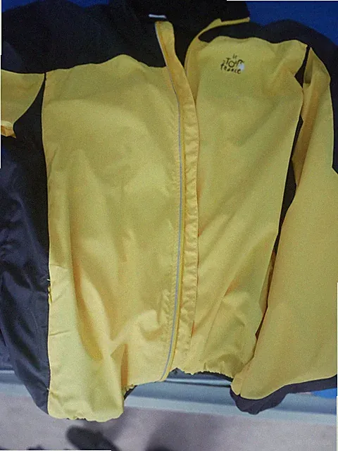 tour de france yellow jersey